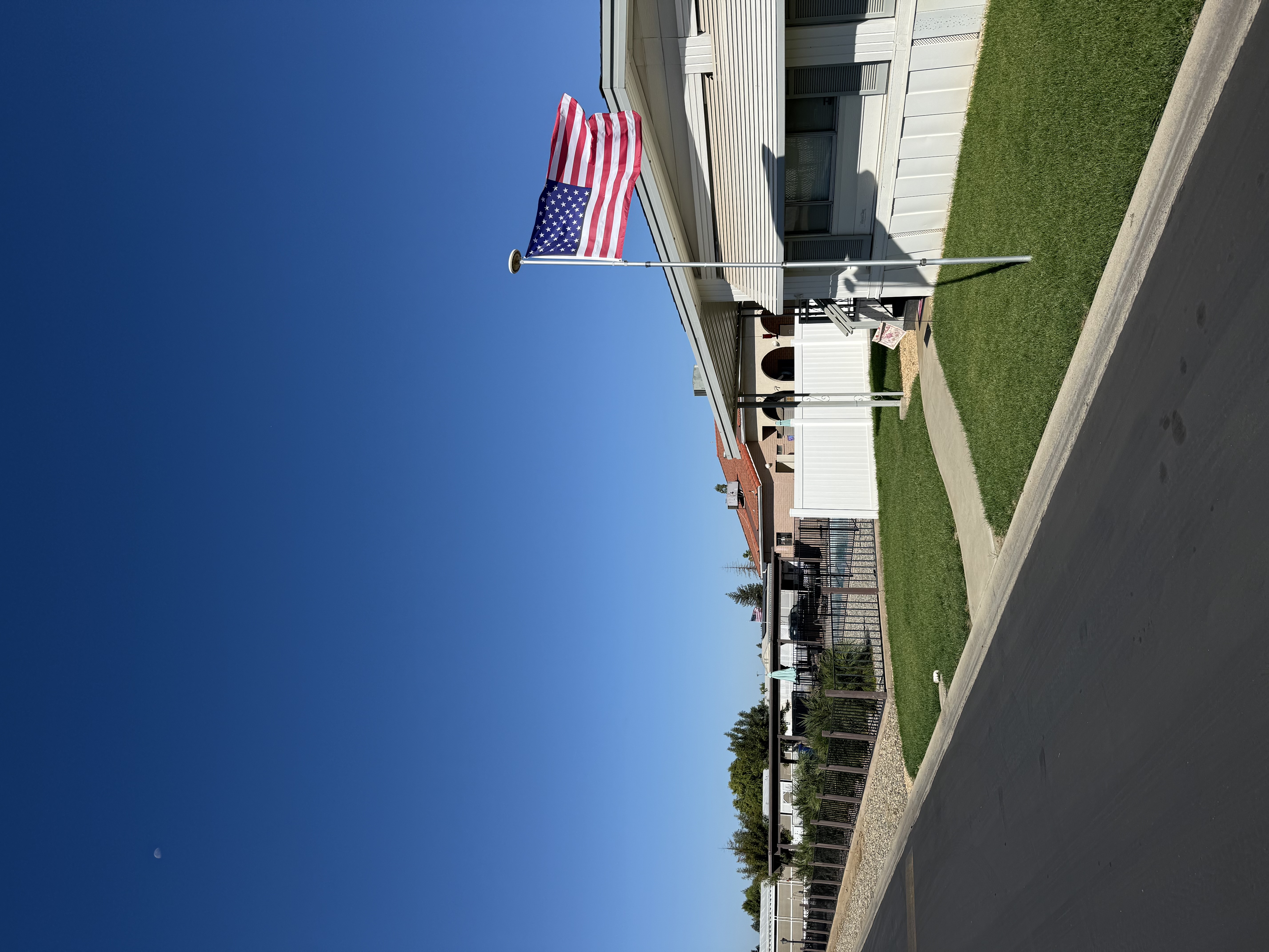 Rancho Exeter community street